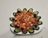 Foto del paso 8 de la receta Ensalada fresca de tomate, pepino y queso manchego