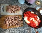 Foto del paso 1 de la receta: Relleno para tacos o fajitas de carne asada