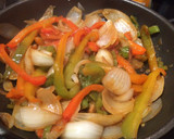 Foto del paso 2 de la receta: Relleno para tacos o fajitas