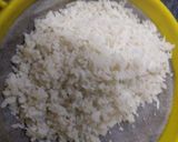 A picture of step 1 of Vegitable Poha Upma.