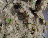 A picture of step 5 of Jain Ragda Pattice.