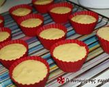 Φωτογραφία βήματος 3 της συνταγής Muffins πορτοκαλιού με γέμιση σοκολάτας