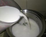 Foto langkah ke 3 dari resep Bubur Sumsum Pelangi Kuah Kurma.