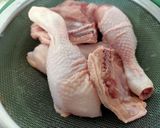 Foto langkah ke 1 dari resep Tumis Ayam Cabe Ijo.