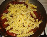 Foto del paso 7 de la receta: Pasta a la puttanesca "Fusilli"