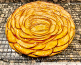 Foto del paso 13 de la receta: “Tarta de manzana con masa crujiente”(Apple pie with crispy dough”)
