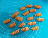 A picture of step 5 of Semolina Namakpare.