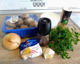 Tejfölös gombaszósz/mártás recept fázis 1 fotója