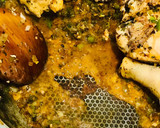 Foto del paso 3 de la receta: Guiso de arroz con pata muslo 🍗 de pollo