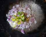 A picture of step 3 of Fry Chana daal karahi.