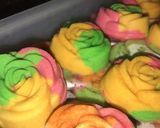 Foto langkah ke 5 dari resep Bolu kukus mawar.