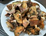 Foto del paso 1 de la receta: Rebollones al ajillo