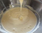 A picture of step 2 of Easy Soufflé Pancakes.