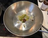 A picture of step 3 of Nasi goreng (Indonesian stir-fried rice).