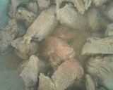 Foto langkah ke 1 dari resep Kare Daging (Pakai Bumbu Dasar Kuning).