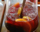 Foto del paso 3 de la receta: Sangría de vino tinto