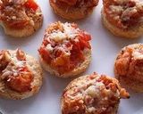 Foto del paso 4 de la receta: Canapés de pollo
