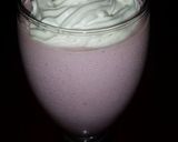 Foto del paso 1 de la receta: Batido fácil de fresas con nata