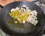 Une image de l'étape 6 de Sauté de légumes en sucré salé, aubergine et carottes aux champignons.