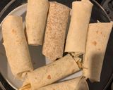 Foto del paso 3 de la receta: Rollos primavera con tortilla