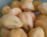 Foto langkah ke 1 dari resep Manisan Carica.