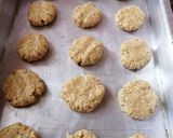 Foto del paso 2 de la receta: Galletitas saladas de avena y queso