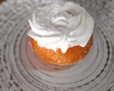 Foto del paso 4 de la receta: Berlina con nata y pera caramelizada con nueces