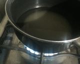 Foto del paso 1 de la receta: Mousse de chocolate con masa quebrada y coulis de fresa