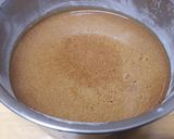 Foto langkah ke 5 dari resep Bolu Karamel/sarang semut 2telur (anti gagal).
