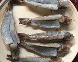 รูปขั้นตอนการทำที่ 1 ของ กุ้งอบเนย