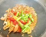 Gambar langkah 4 resipi 👩‍🍳Spaghetti Goreng Daging Cincang.