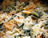 Foto del paso 1 de la receta: Ensalada de pasta diferente
