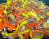 Foto del paso 3 de la receta: Pajeles con pimientos