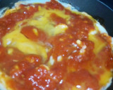 Foto del paso 3 de la receta: Huevos con salsa de tomate