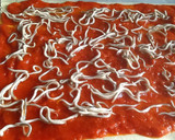 Foto del paso 3 de la receta: Empanada de gulas y huevo duro