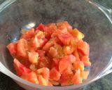 Foto del paso 1 de la receta: Ensalada sencilla de tomates Raff