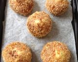 A picture of step 17 of Delicious Curry Bread: Fried or Baked (HB Version).