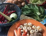 Foto langkah ke 1 dari resep Suki kuah tomyam.