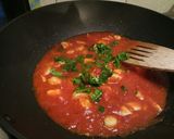 A picture of step 2 of Spaghetti with sword fish ragu.