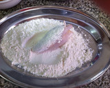 Foto del paso 4 de la receta: Calamares rellenos en pepitoria. 