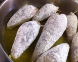 Foto del paso 5 de la receta: Calamares rellenos en pepitoria. 