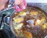 Foto del paso 7 de la receta: Calamares rellenos en pepitoria. 