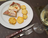 Foto del paso 7 de la receta: Matambre a la pizza con papas al horno