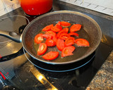 Foto del paso 5 de la receta: Alcachofas salteadas con jamón bacon y tomate