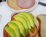 A picture of step 2 of Avocado Sandwich.