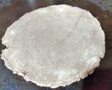 A picture of step 3 of Potato stuffed bajra/pearl millet paratha.