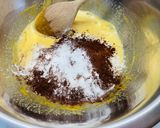 Tej-és fehércsokoládé mousse torta málnazselével recept fázis 1 fotója