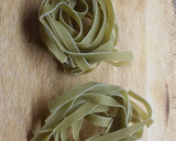 Foto del paso 9 de la receta: Morcillo de Ternera en nido de fettuccini con salsa de gírgolas
