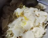 Foto langkah ke 2 dari resep Santan Rebung Bumbu Kuning.