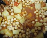 A picture of step 2 of Alu mian with chaney(Al Batatis wa hummus).